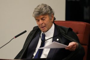 Entidade contesta no STF lei que alterou regime do lucro presumido