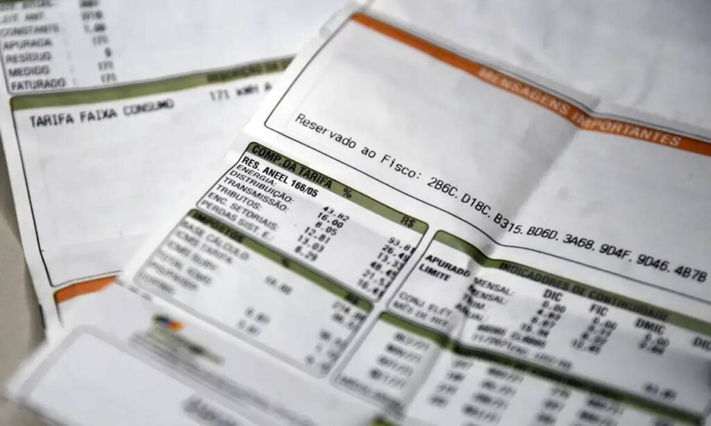 Governo articula crédito a distribuidoras para conter alta na conta de luz