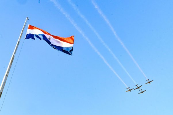 Menos impostos e energia barata levam indústrias brasileiras ao Paraguai