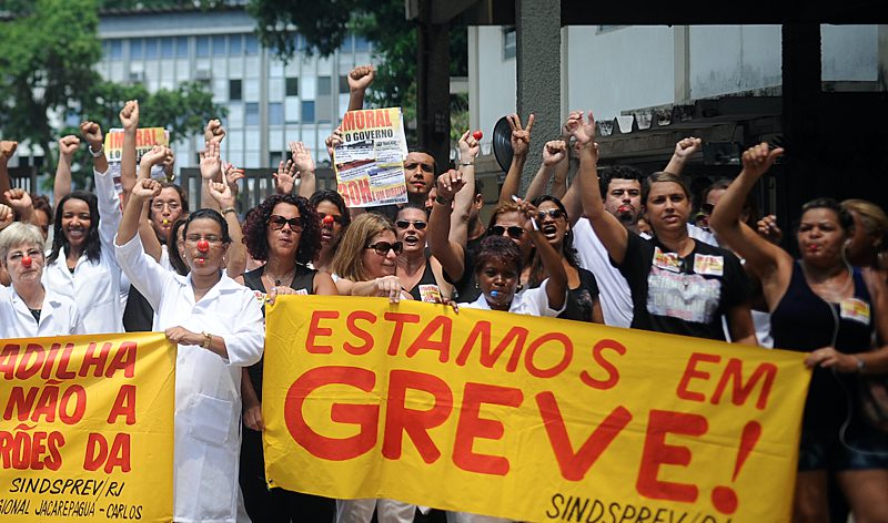 Greve de servidores é fortuito interno e responsabiliza União por custos de armazenagem em importação