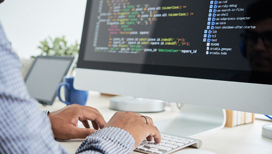 Juíza nega vínculo a desenvolvedor de software que atuava como PJ