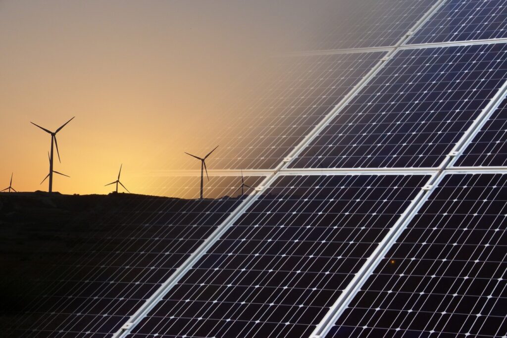 Eólica ficou mais cara e solar fotovoltaica mais barata no Brasil, diz Irena