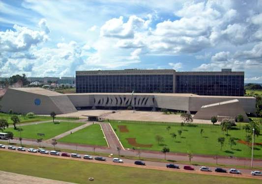 STJ fixa critérios para gratuidade a pessoas jurídicas