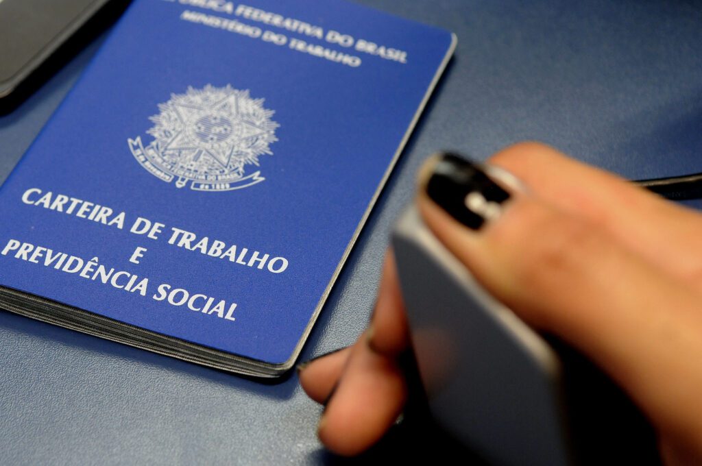 Litigiosidade trabalhista se amplia no último semestre, com mais de 2 milhões de novas ações