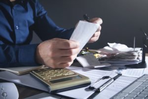 Comissão de corretor de seguros não integra base de PIS e Cofins, decide TRF-5